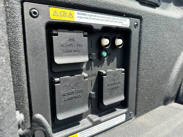 Certified 2023 Ford F150 Platinum w/ Equipment Group 701A High AWD/4WD image 36