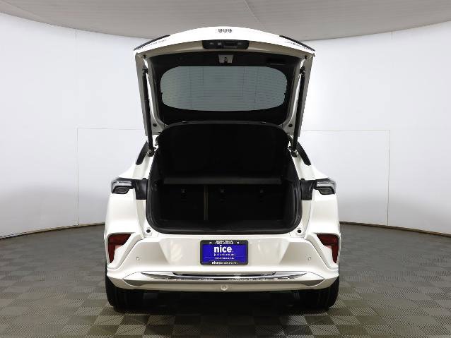 Used 2024 Buick Envista Avenir image 21