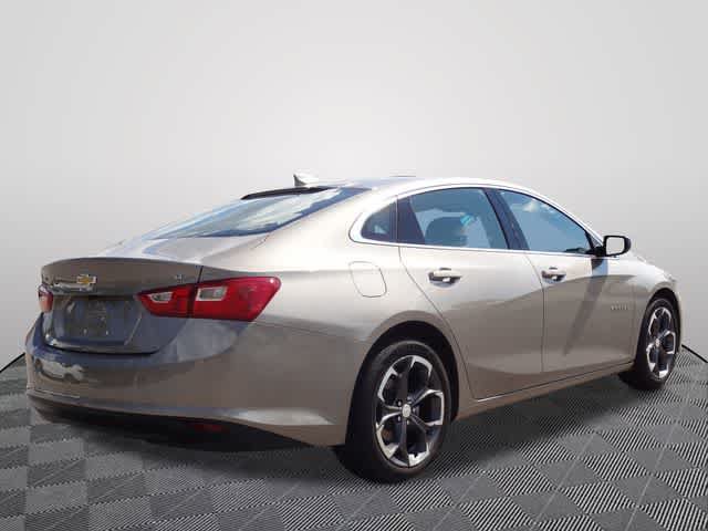 Used 2023 Chevrolet Malibu LT FWD image 3