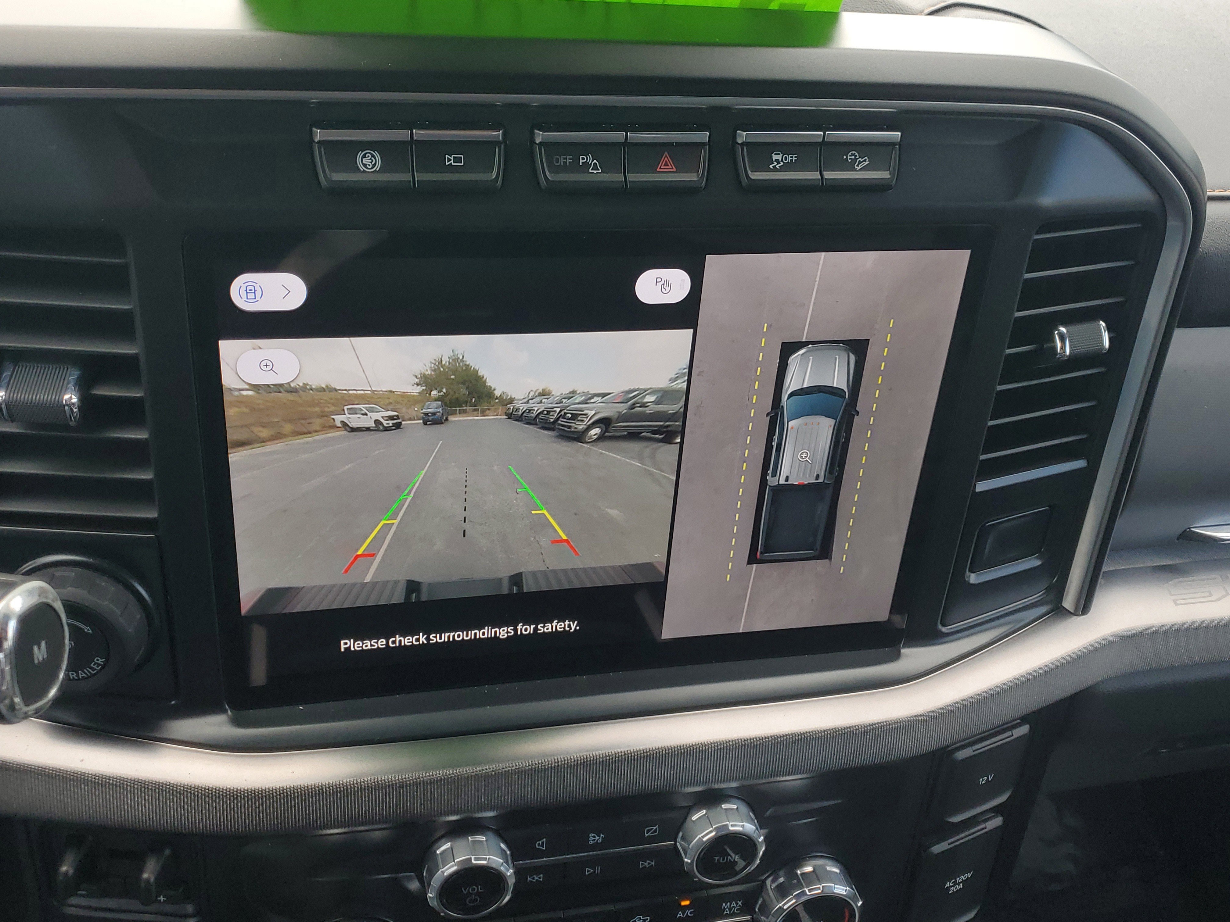 Certified 2024 Ford F450 Platinum w/ FX4 Off-Road Package image 26