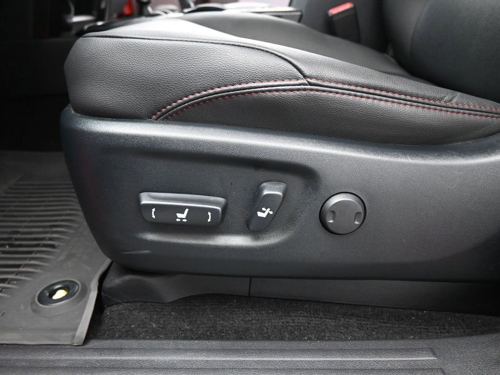 Used 2024 Toyota 4Runner TRD Off-Road Premium w/ Off Road Premium Plus Package image 11