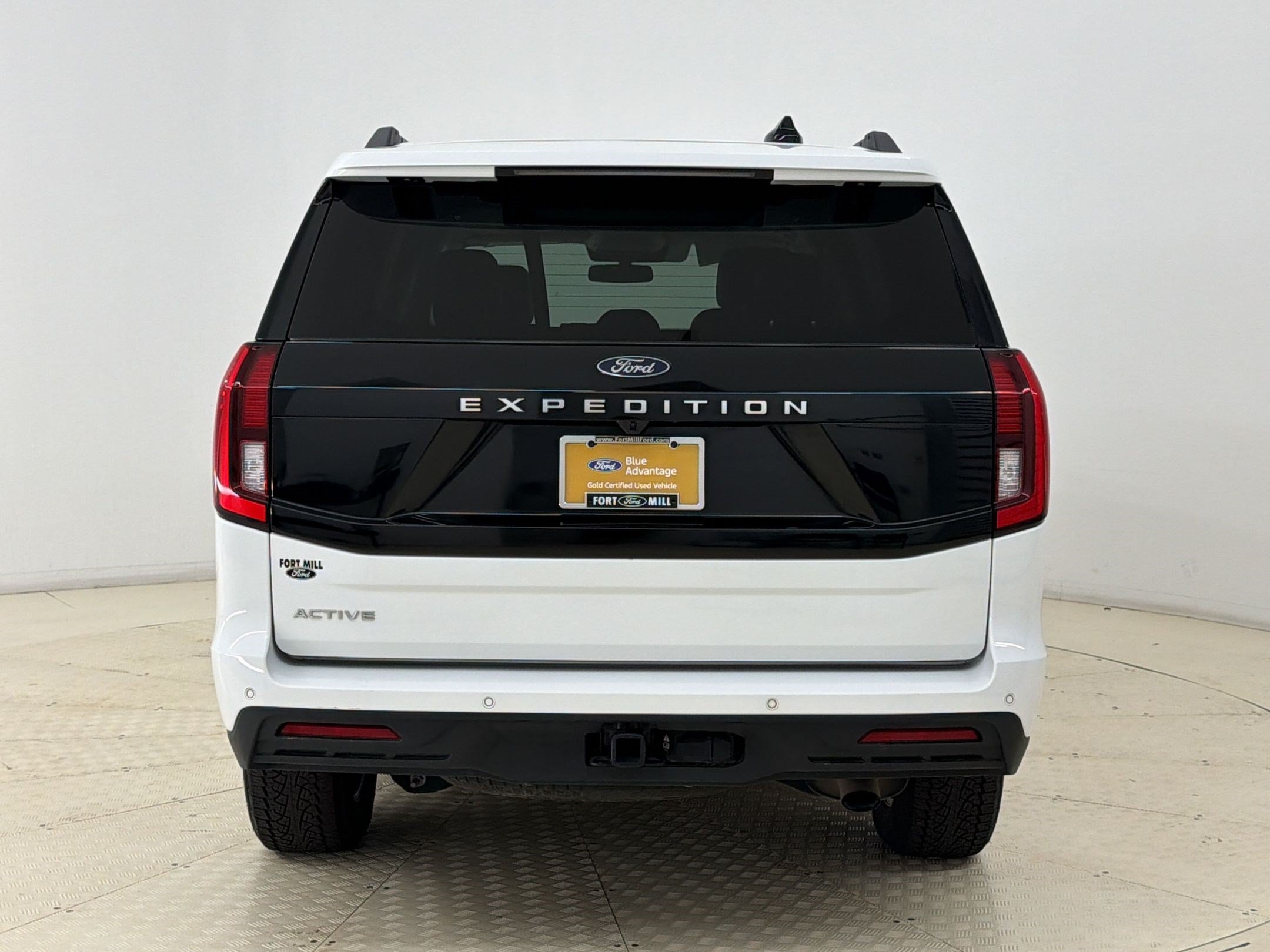 Certified 2025 Ford Expedition Active AWD/4WD image 10