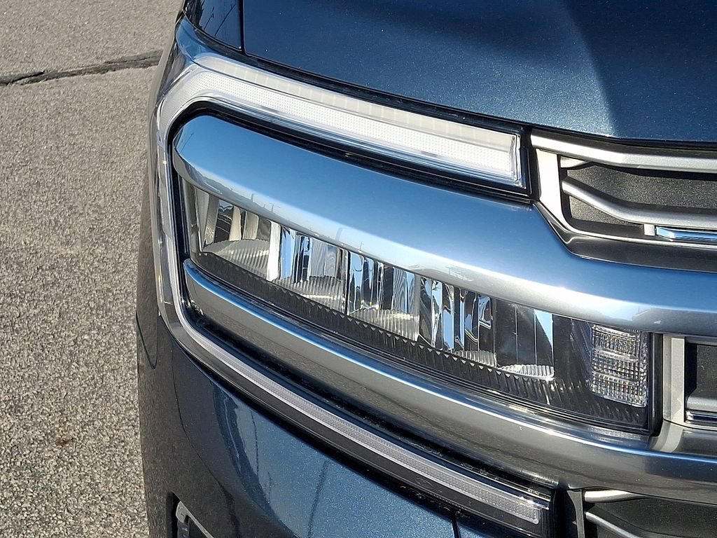 Certified 2023 Ford Expedition Platinum AWD/4WD image 8