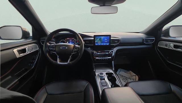 Certified 2023 Ford Explorer ST-Line w/ Class IV Trailer Tow Package image 17