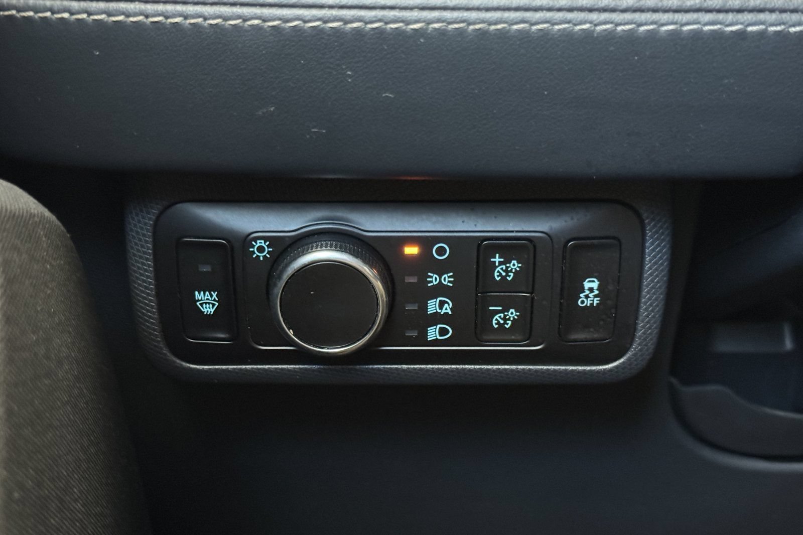 Certified 2023 Ford Mustang Mach-E Select RWD image 34