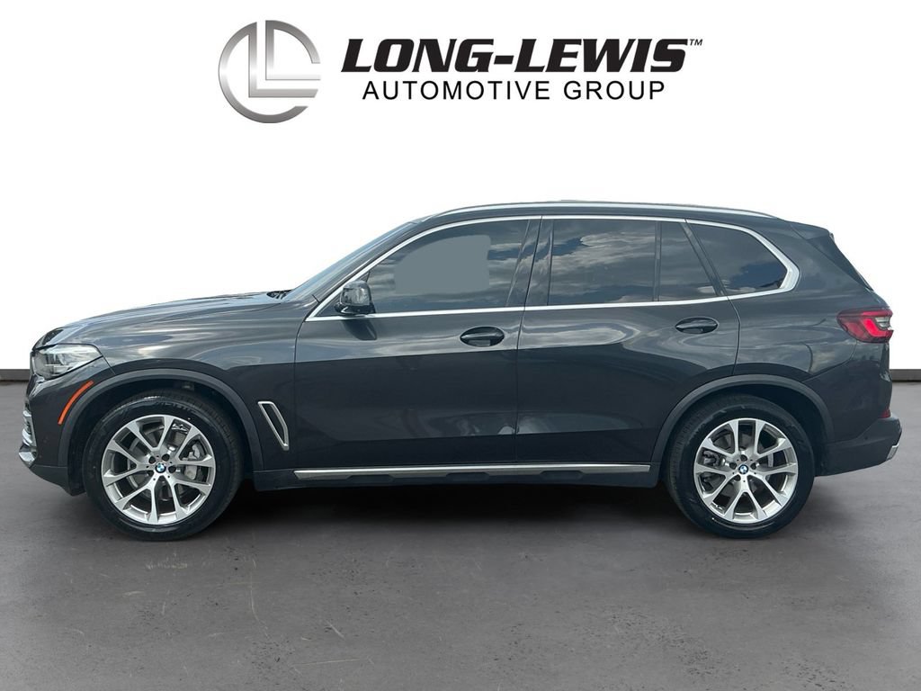 Used 2023 BMW X5 xDrive40i w/ Premium Package AWD/4WD image 2
