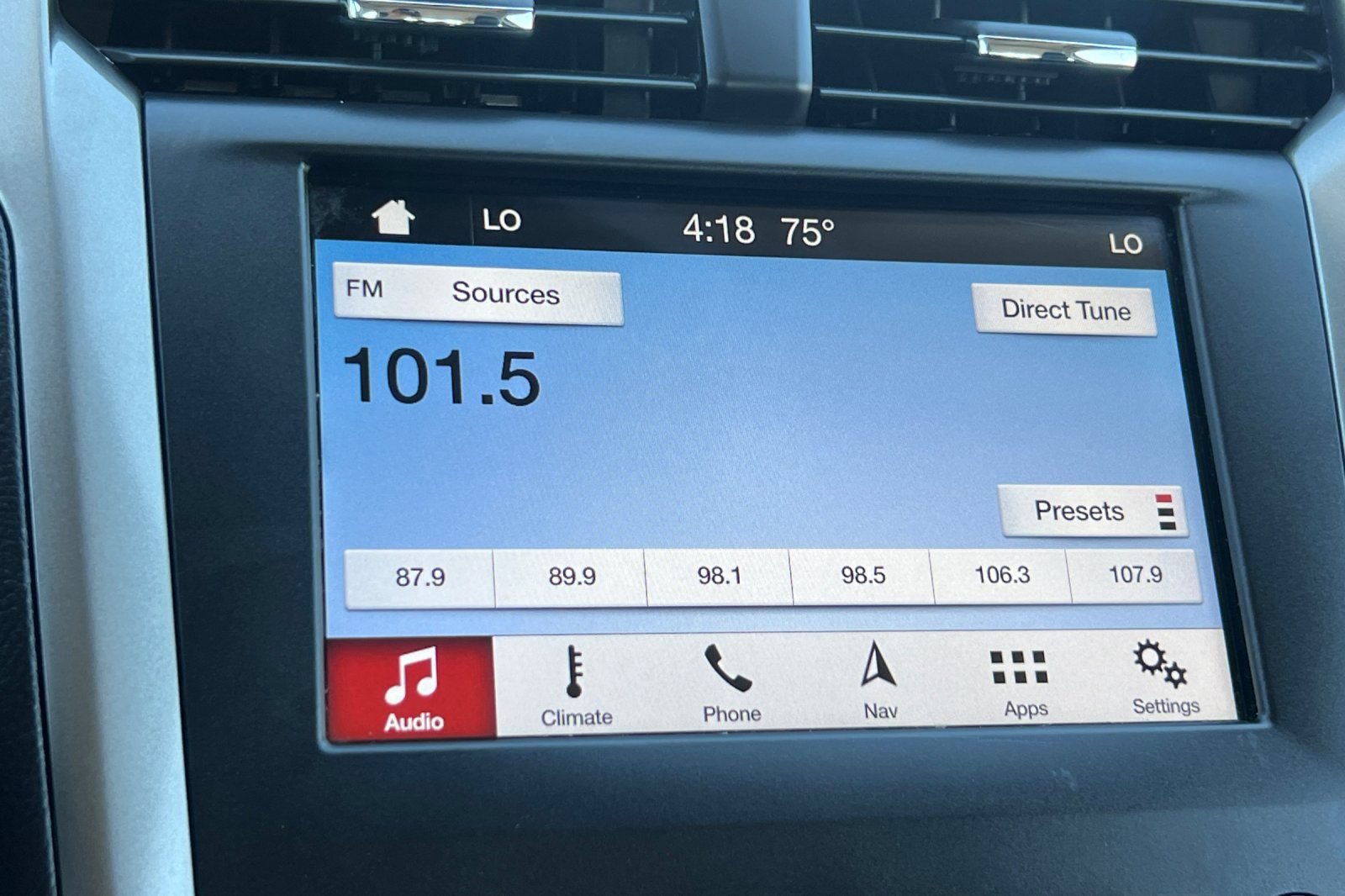 Certified 2018 Ford Fusion Energi SE FWD image 18
