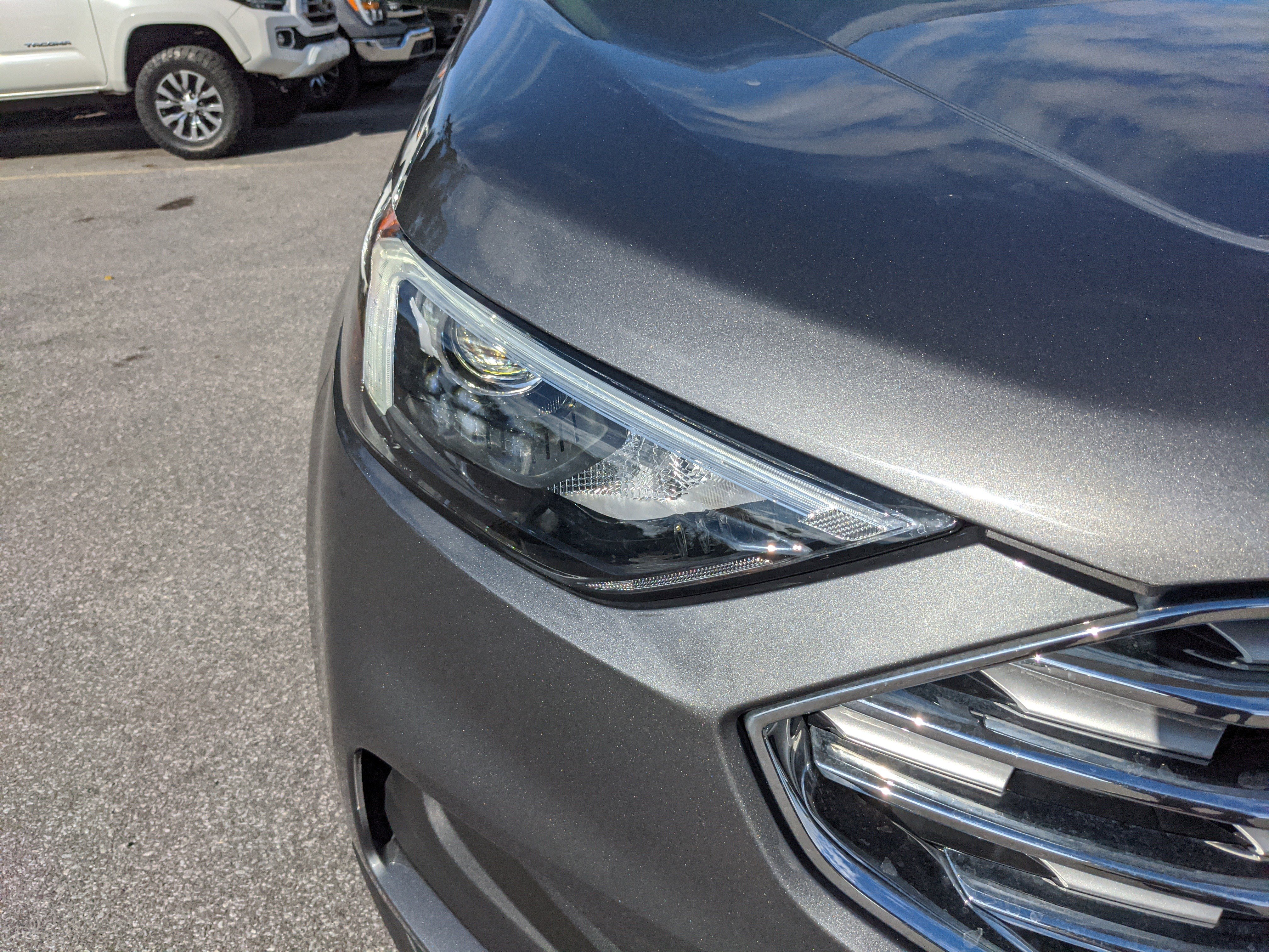 Certified 2022 Ford Edge SEL image 11