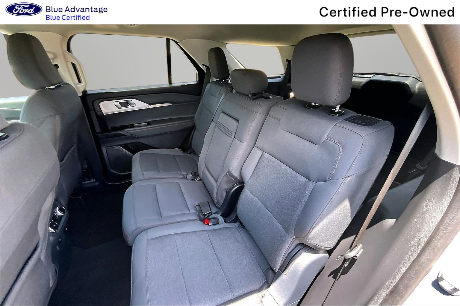 Certified 2025 Ford Explorer Active AWD/4WD image 18