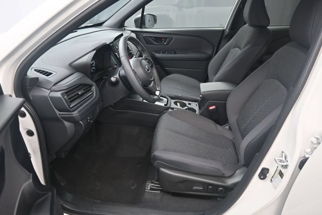 Used 2025 Subaru Forester Premium w/ Convenience Package #1 AWD/4WD image 13