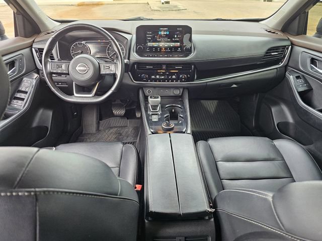 Used 2023 Nissan Rogue SL w/ SL Premium Package image 8