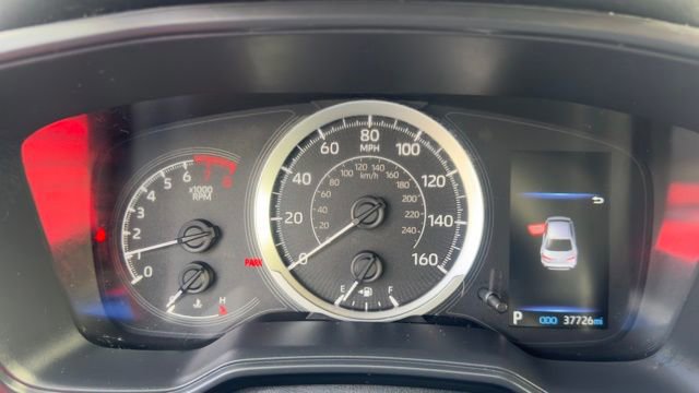 Used 2022 Toyota Corolla LE image 13