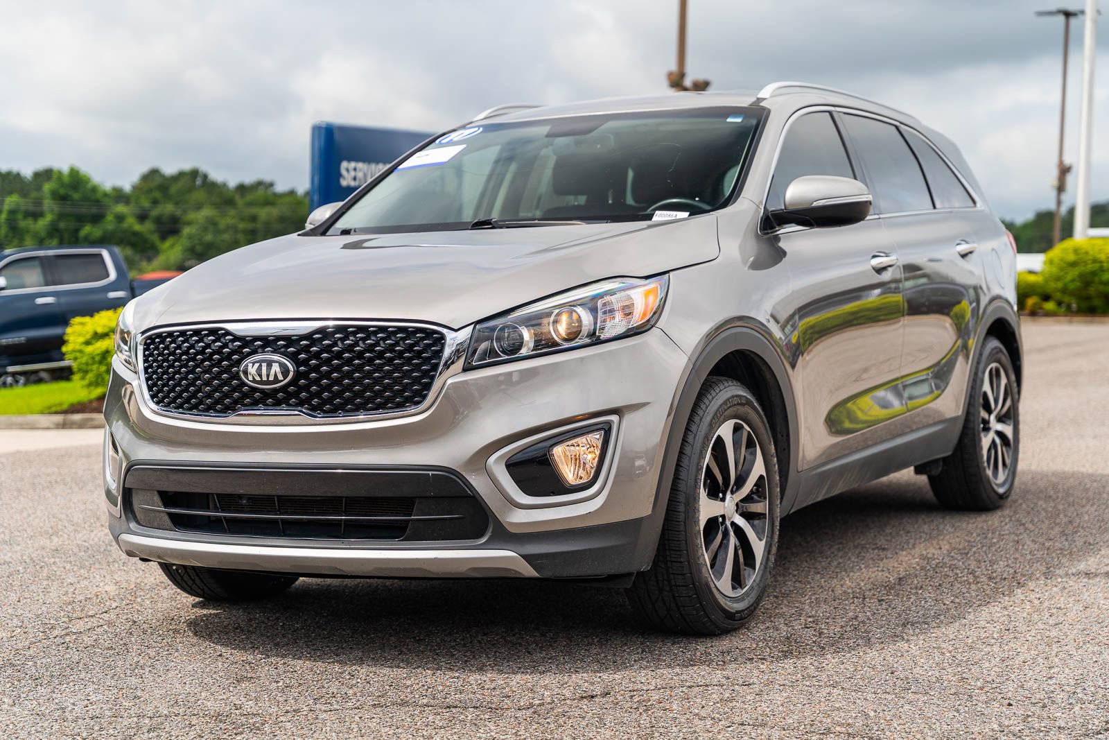 Used 2017 Kia Sorento EX FWD image 3