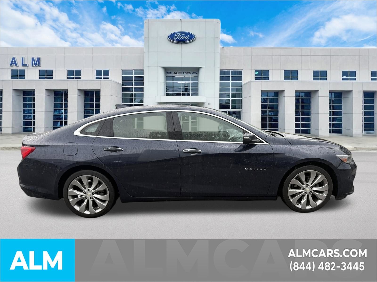 Used 2017 Chevrolet Malibu Premier w/ Premier Sun and Wheel Package FWD image 5