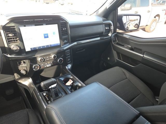 Certified 2022 Ford F150 XLT w/ Equipment Group 302A High image 30