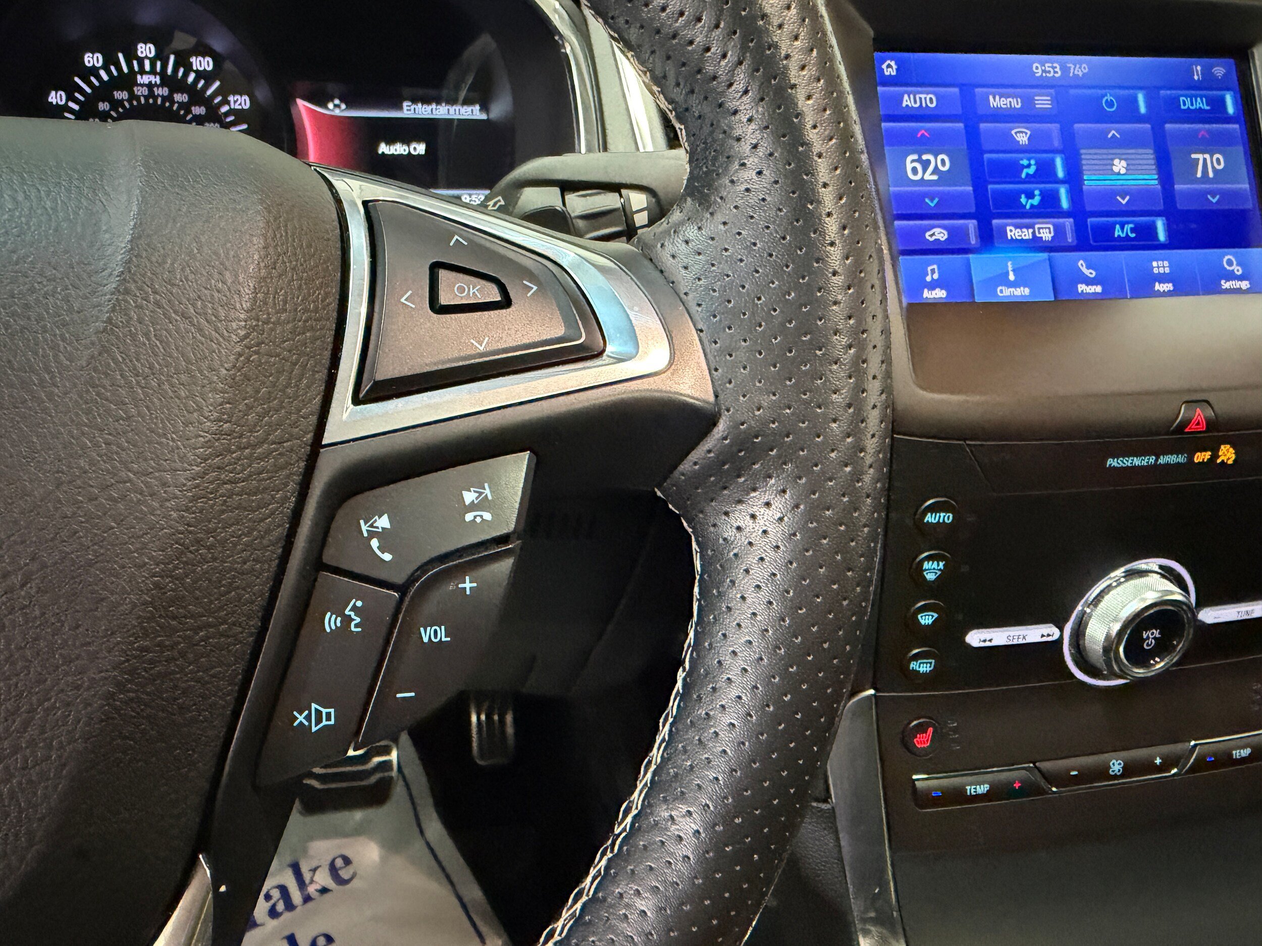 Certified 2020 Ford Edge ST w/ Cold Weather Package AWD/4WD image 19