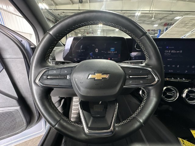 Used 2024 Chevrolet Blazer EV LT AWD/4WD image 15