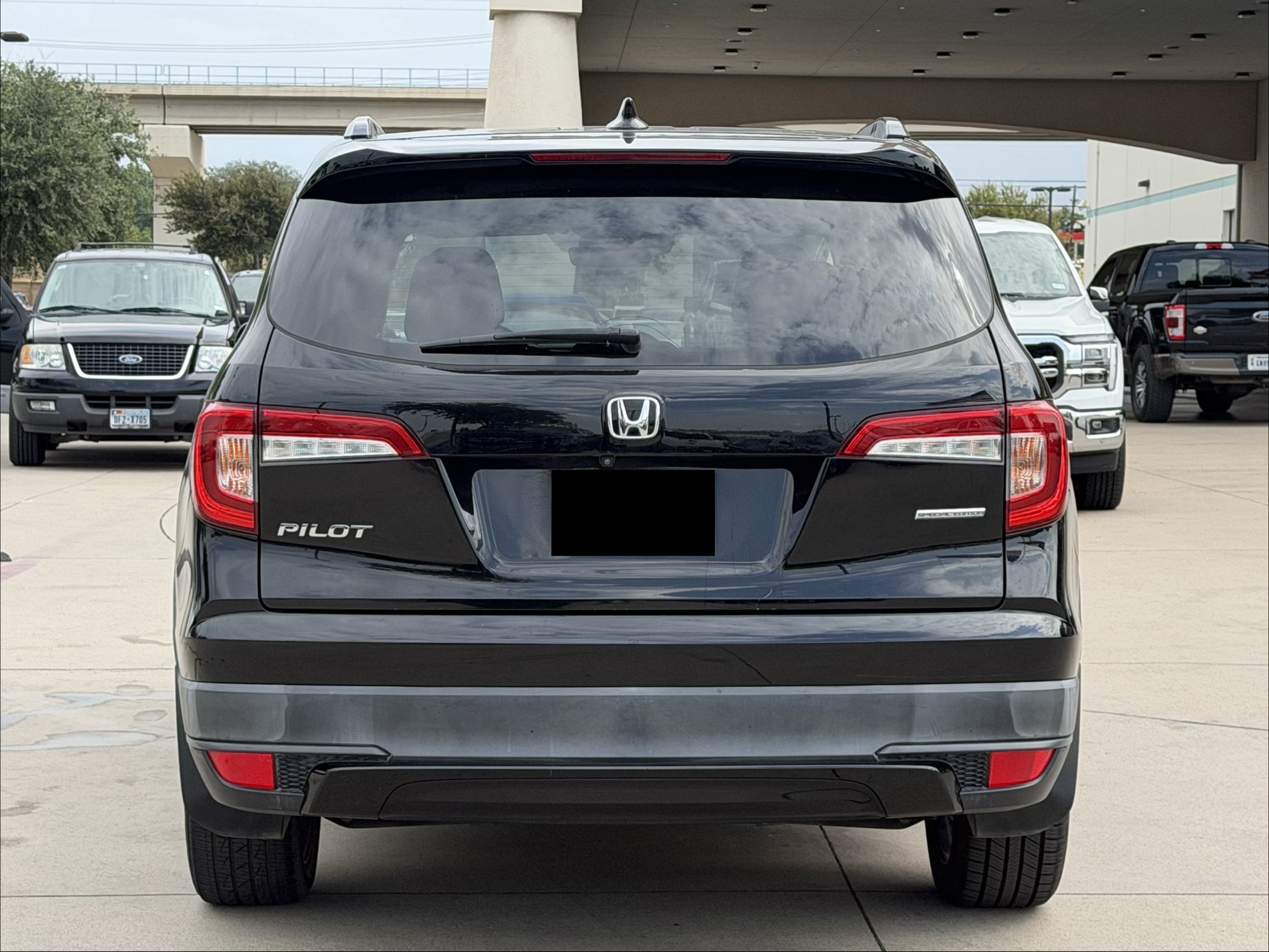 Used 2021 Honda Pilot Special Edition image 5