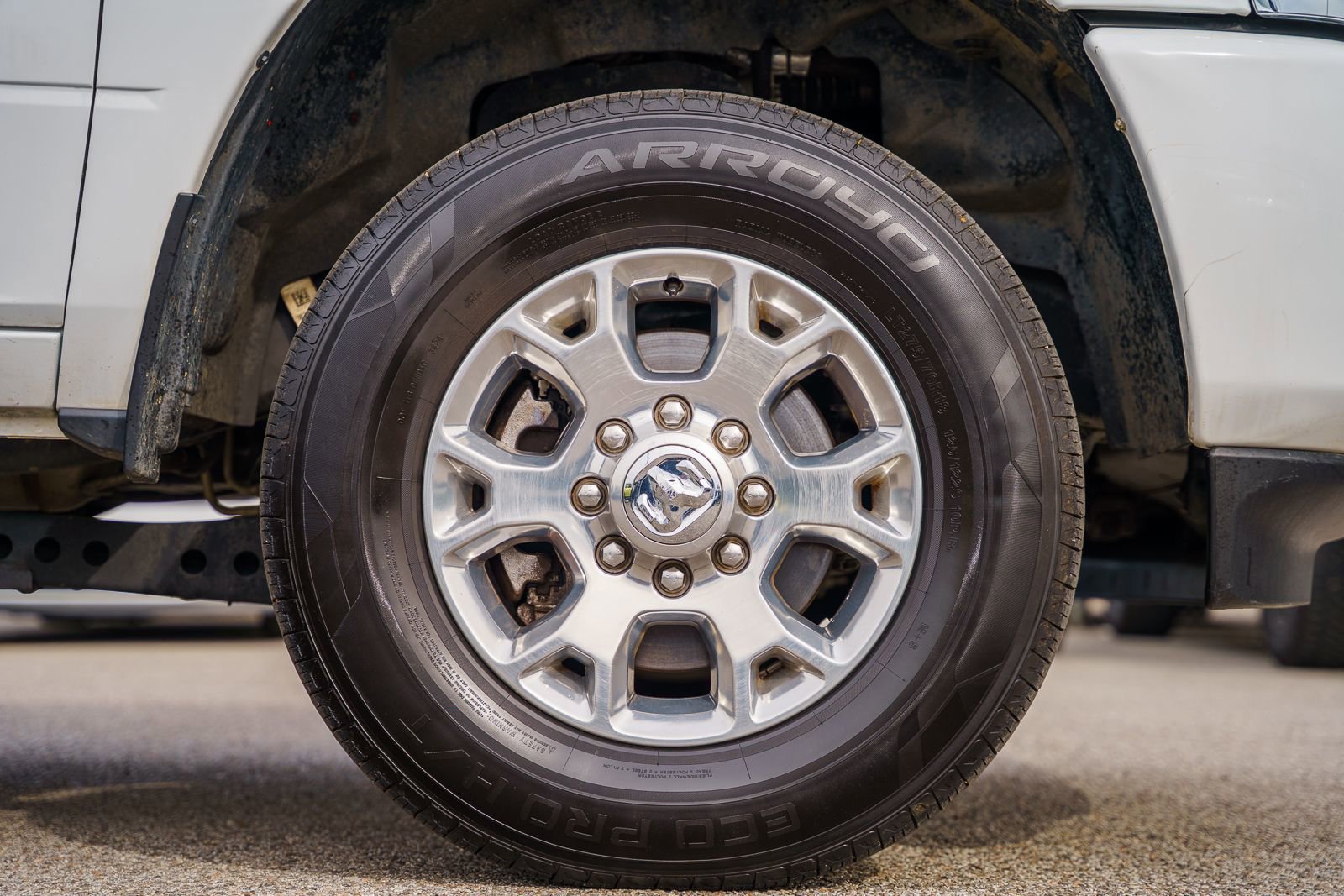 Used 2023 RAM 3500 Laramie AWD/4WD image 11