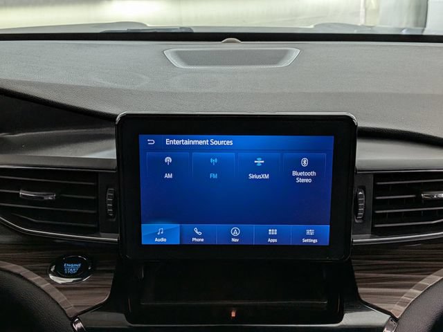 Certified 2022 Ford Explorer Limited w/ Equipment Group 301A AWD/4WD image 30