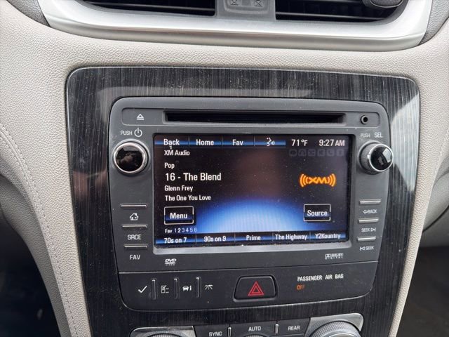 Used 2017 Chevrolet Traverse LT w/ Traveler's Package AWD/4WD image 27