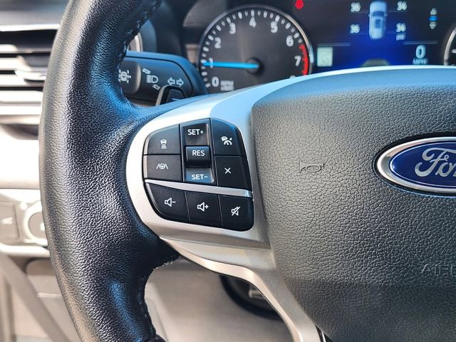 Certified 2020 Ford Explorer XLT w/ Equipment Group 202A AWD/4WD image 31