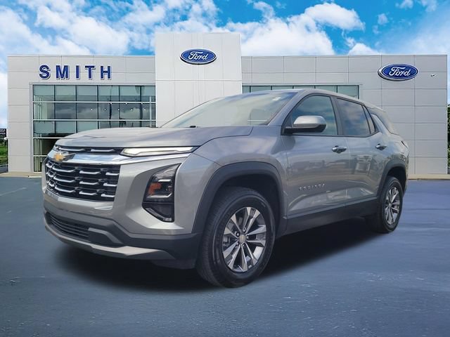 Used 2025 Chevrolet Equinox LT FWD image 1