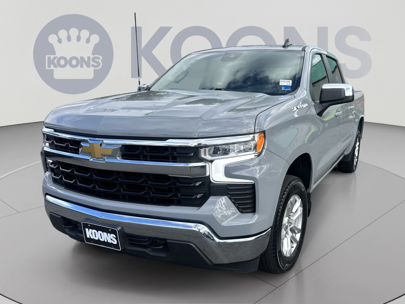 Used 2024 Chevrolet Silverado 1500 LT AWD/4WD image 5