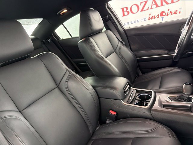 Used 2022 Dodge Charger SXT w/ Cold Weather Package AWD/4WD image 32
