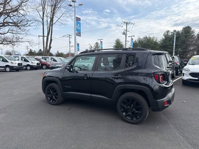 Used 2017 Jeep Renegade Altitude image 3