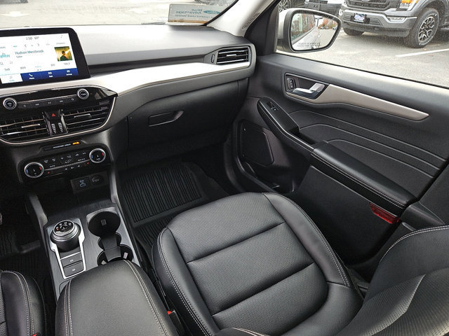 Certified 2022 Ford Escape SEL image 16