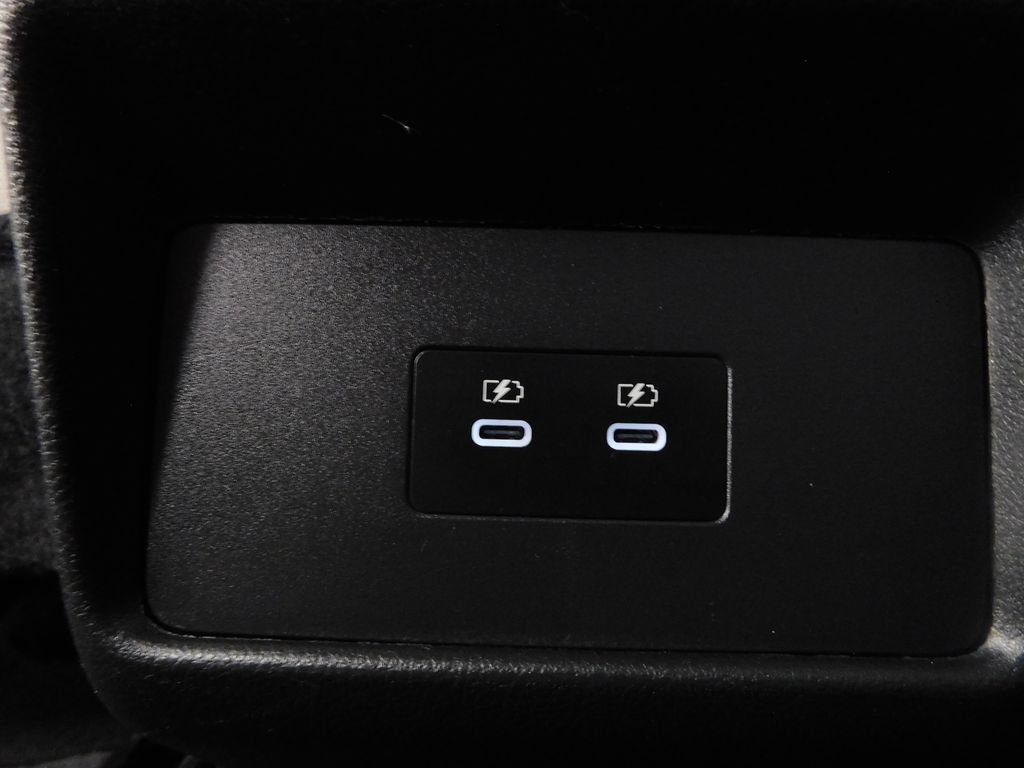 Used 2025 Nissan Rogue SV AWD/4WD image 42