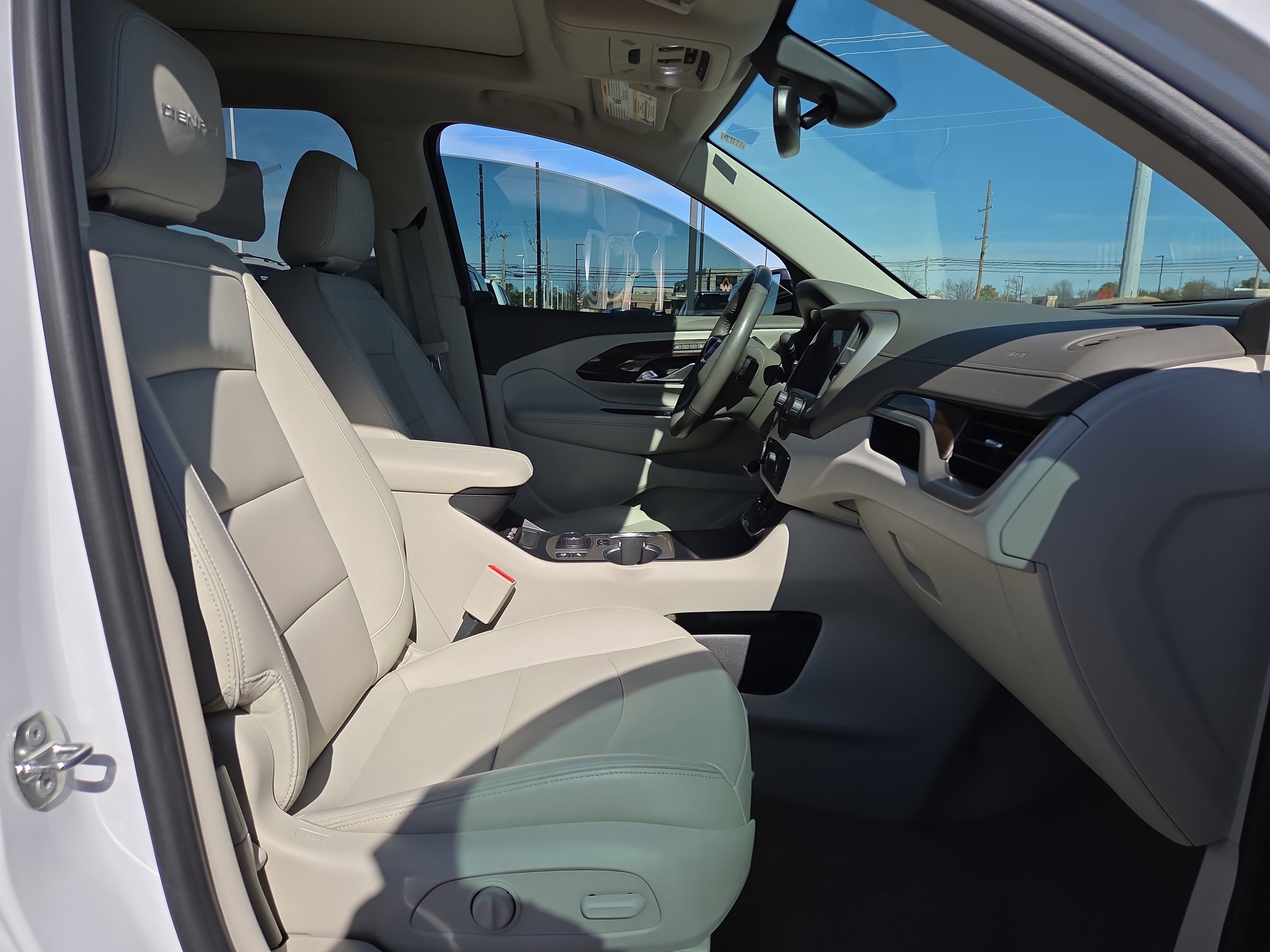 Used 2020 GMC Terrain Denali w/ Denali Premium Package image 16