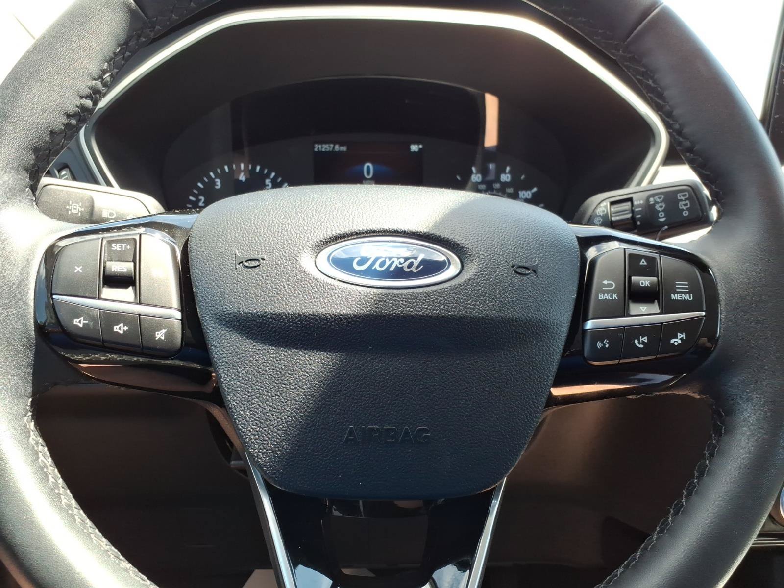 Certified 2022 Ford Escape SE w/ SE Sport Appearance Package AWD/4WD image 22