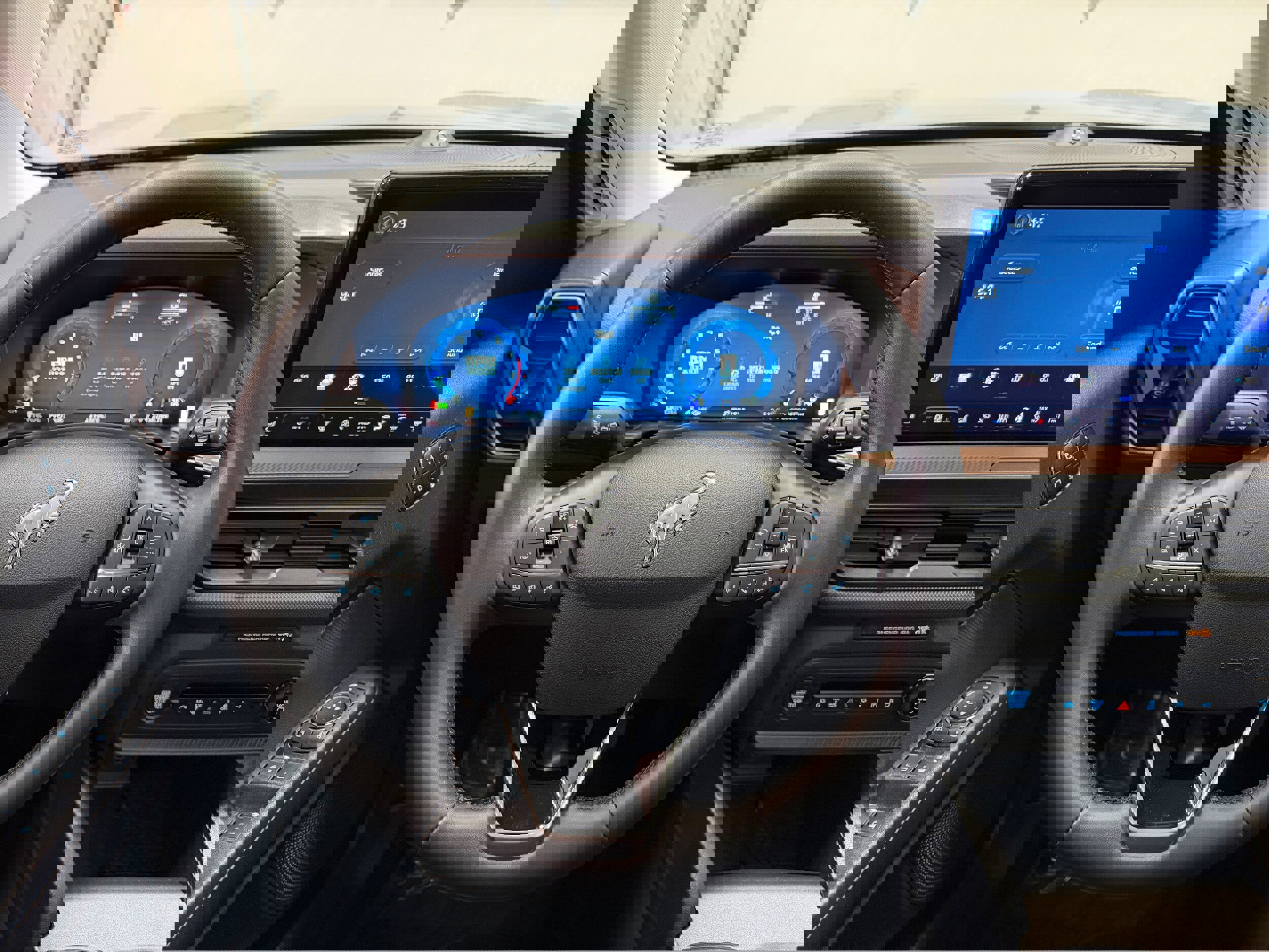 Certified 2025 Ford Bronco Sport Outer Banks w/ Outer Banks Tech Package+ image 19