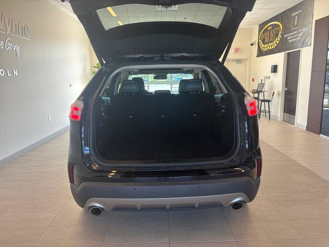 Certified 2020 Ford Edge Titanium FWD image 10