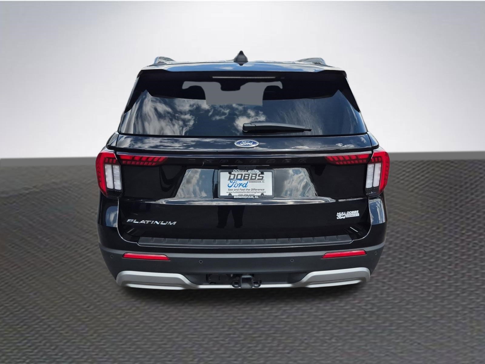 Certified 2025 Ford Explorer Platinum image 6