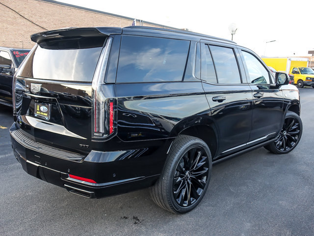 Used 2026 Cadillac Escalade Platinum Sport w/ LPO, ONYX Package AWD/4WD image 8
