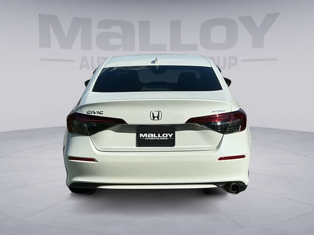 Used 2025 Honda Civic Sport image 4