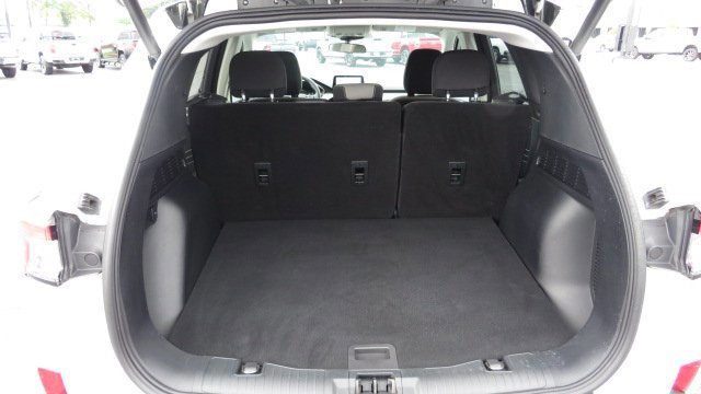 Certified 2022 Ford Escape SE w/ SE Sport Appearance Package image 29