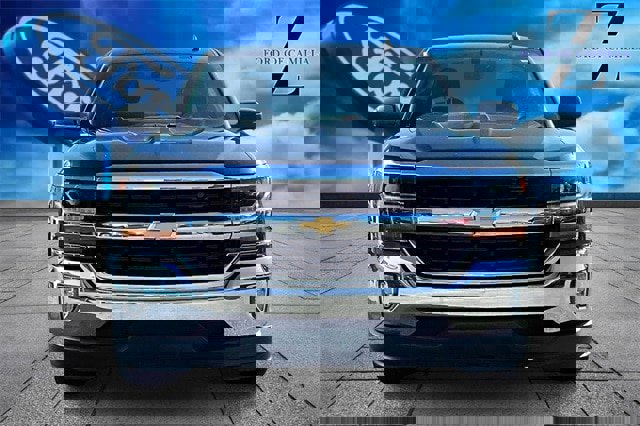 Used 2018 Chevrolet Silverado 1500 LT w/ All Star Edition image 6