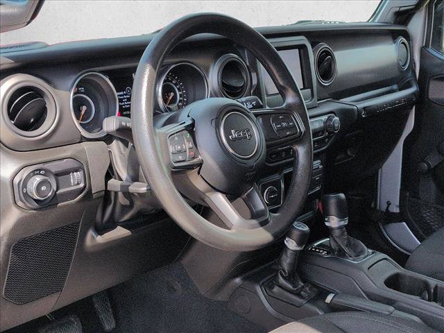 Used 2023 Jeep Wrangler Sport AWD/4WD image 10