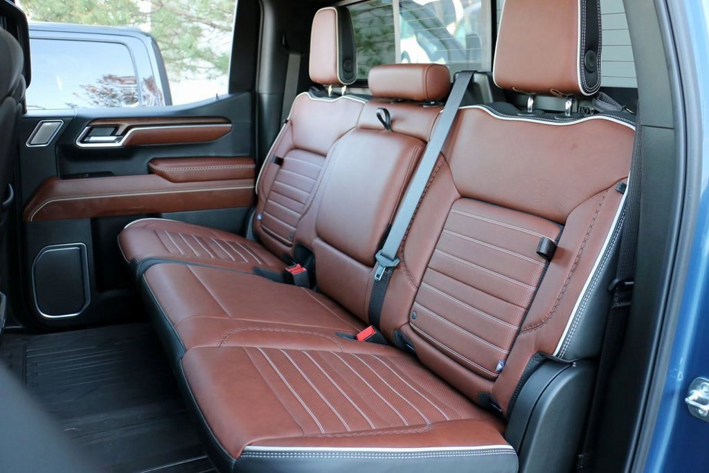 Used 2025 GMC Sierra 1500 Denali Ultimate image 28