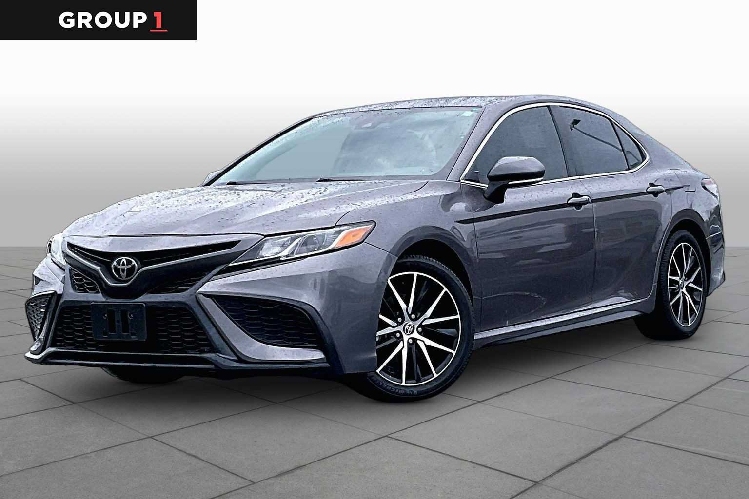 Used 2022 Toyota Camry SE