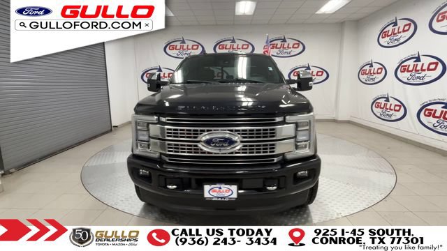 Certified 2019 Ford F250 Platinum w/ Platinum Ultimate Package AWD/4WD image 3