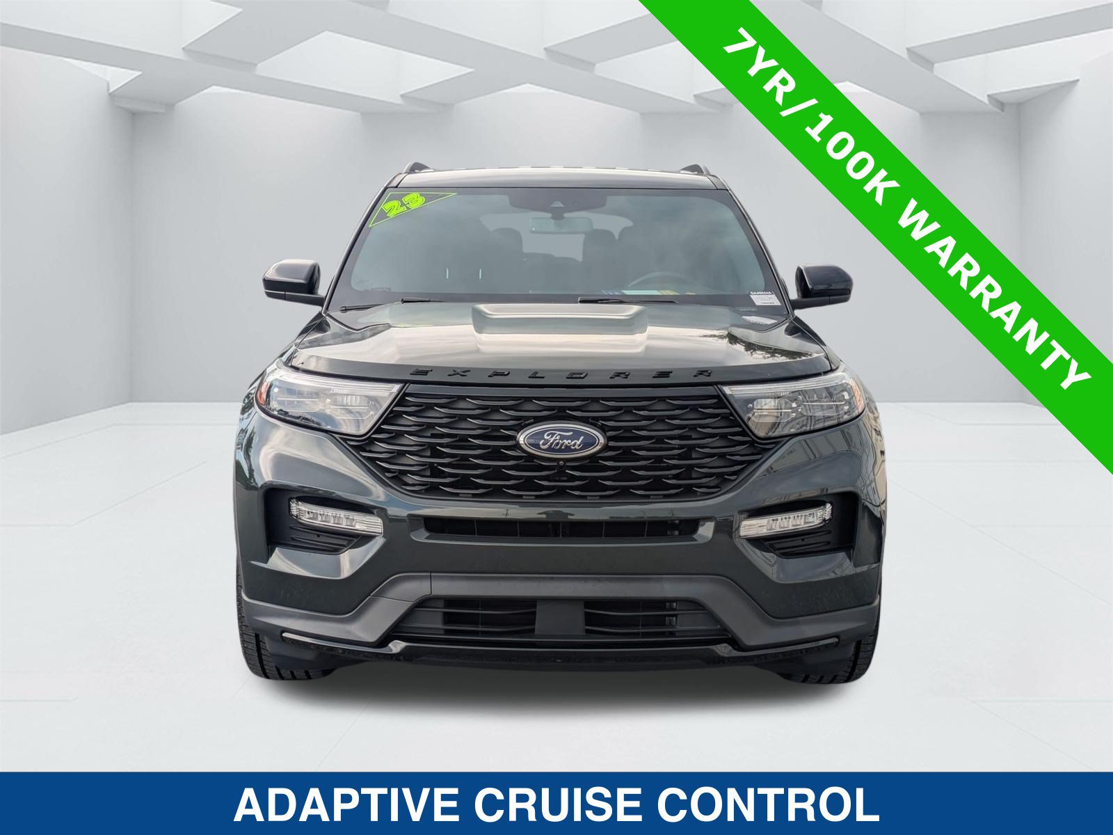 Certified 2023 Ford Explorer ST-Line w/ Class IV Trailer Tow Package RWD image 9