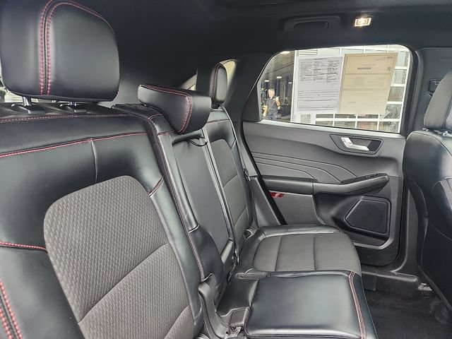 Certified 2023 Ford Escape ST-Line w/ Tech Pack #1 AWD/4WD image 29