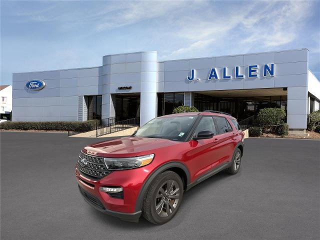 Certified 2023 Ford Explorer XLT w/ Equipment Group 202A RWD image 1
