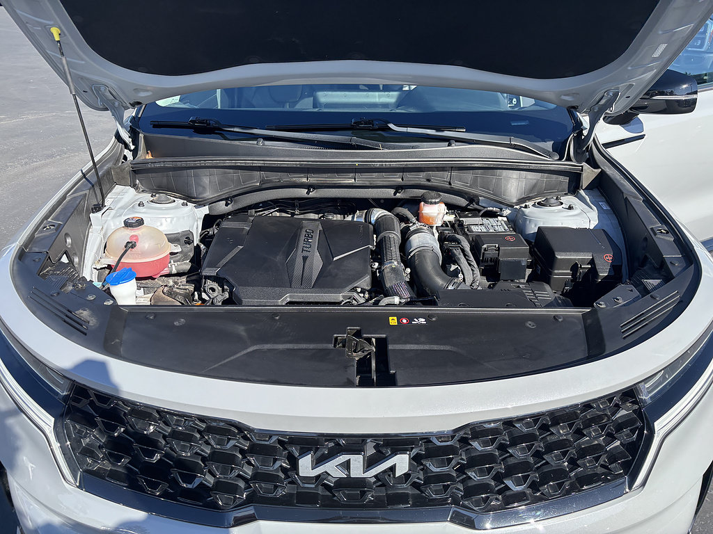 Used 2022 Kia Sorento SX AWD/4WD image 32