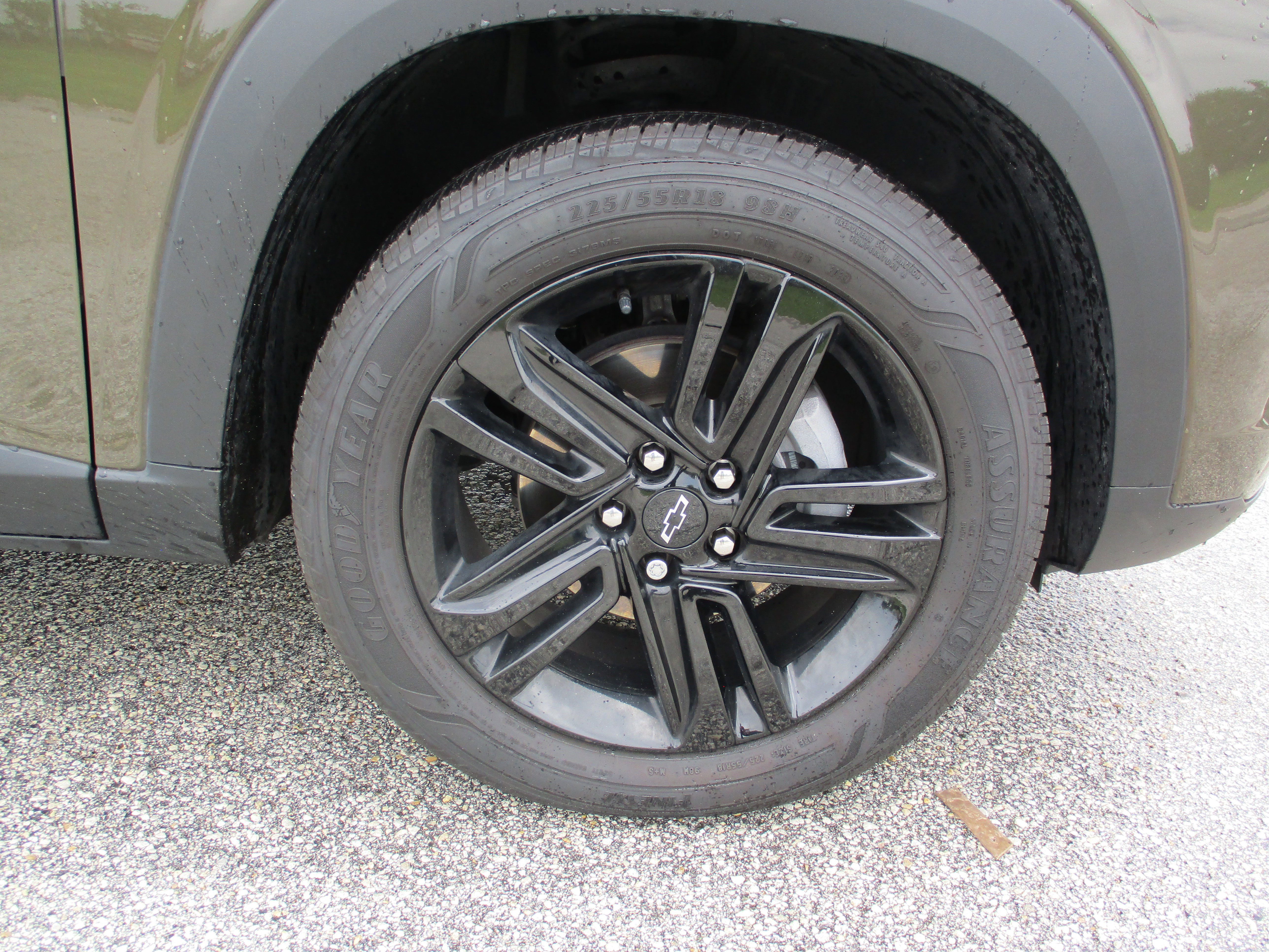 Used 2024 Chevrolet Trax ACTIV w/ Sunroof Package image 9